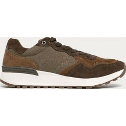 Medicine - Buty Simplicity Interrupted. Pomarańczowe sneakersy męskie MEDICINE, z okrągłym noskiem, na sznurówki. W wyprzedaży za 139,90 zł.