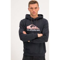 Bluza Quiksilver Big Logo Snow EQYFT04078. Czarne bluzy męskie Quiksilver, xl, bez wzorów, bez kołnierzyka, bez rękawów, bez kaptura. W wyprzedaży za 169,00 zł.