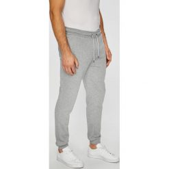 Brave Soul - Spodnie. Szare spodnie męskie Brave Soul, na co dzień, m, bez wzorów, z bawełny, casualowe. W wyprzedaży za 49,90 zł.