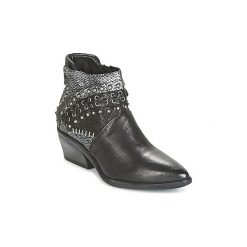 Botki Airstep / A.S.98 SATUR. Czarne botki damskie marki Airstep / A.S.98, bez obcasa, bez zapięcia. Za 847,20 zł.