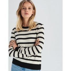 Sweter z długim rękawem - Czarny. Czarne swetry klasyczne damskie marki Sinsay, s. Za 39,99 zł.
