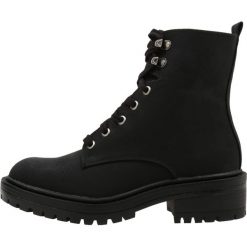 Botki damskie: Madden Girl ALICE Botki sznurowane black
