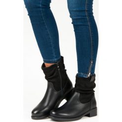 Czarne botki workery LEILA. Czarne botki damskie Merg, bez obcasa, bez zapięcia. Za 139,90 zł.