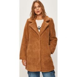 Vero Moda - Kurtka. Pomarańczowe kurtki damskie s, z poliesteru, klasyczne. W wyprzedaży za 179,90 zł.