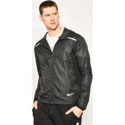 Wiatrówka NIKE Repel BV4866. Czarne kurtki sportowe męskie Nike, m, bez wzorów, z poliesteru, bez kaptura, do biegania. W wyprzedaży za 289,00 zł.