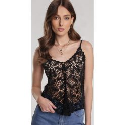 Czarny Top Himelaeno. Czarne bluzki damskie Renee, s, bez wzorów, bez kołnierzyka. Za 79,99 zł.
