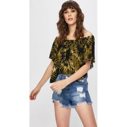 Answear - Top. Zielone bluzki damskie ANSWEAR, s, bez wzorów, z wiskozy, z okrągłym kołnierzem. W wyprzedaży za 24,90 zł.