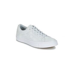 Buty Converse ONE STAR. Białe trampki i tenisówki damskie marki Converse, bez wzorów, bez zapięcia. Za 279,20 zł.