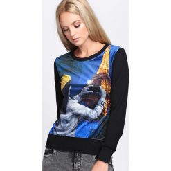 Czarna Bluza Photo Essay. Czarne bluzy rozpinane damskie Born2be, l, z nadrukiem, z satyny, z długim rękawem, długie. Za 19,99 zł.