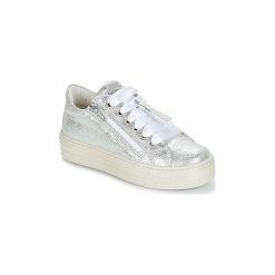 Buty Dziecko Primigi RAPATITE. Trampki dziewczęce Primigi. Za 154,50 zł.