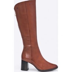 Caprice - Kozaki. Brązowe buty zimowe damskie marki Caprice, z materiału, z okrągłym noskiem, na obcasie. W wyprzedaży za 329,90 zł.