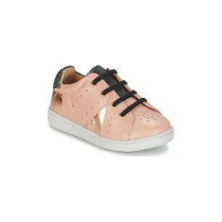 Buty Dziecko Babybotte KIWEE. Różowe trampki dziewczęce Babybotte, bez wzorów, bez zapięcia. Za 204,50 zł.