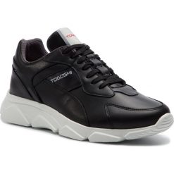 Sneakersy TOGOSHI - TG-12-02-000068 601. Czarne sneakersy męskie marki Togoshi, na co dzień, bez wzorów, ze skóry ekologicznej, eleganckie, bez zapięcia. Za 579,00 zł.