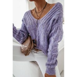 Sweter CHARITA LILA. Fioletowe bluzy damskie IVET, bez wzorów, eleganckie, bez rękawów, bez kaptura. W wyprzedaży za 49,00 zł.