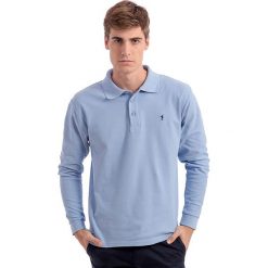 Koszulka polo w kolorze błękitnym. Niebieskie koszulki męskie Polo Club Men, m, z haftami, polo, bez rękawów. W wyprzedaży za 102,95 zł.
