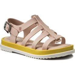 Sandały MELISSA - Mel Flox III Inf 31998 Pink/Yellow 50839. Różowe sandały dziewczęce Melissa, z tworzywa sztucznego, bez zapięcia. W wyprzedaży za 199,00 zł.