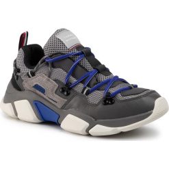 Sneakersy TOMMY HILFIGER - City Voyager Chunky Sneaker FM0FM02580 Dark Ash PTY. Szare sneakersy męskie TOMMY HILFIGER, na co dzień, bez wzorów, z zamszu, bez zapięcia. W wyprzedaży za 459,00 zł.