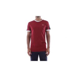 T-shirty z krótkim rękawem Fila 682382 SALUS TEE. Czerwone t-shirty męskie Fila, m, bez wzorów, bez kołnierzyka, krótkie. Za 107,19 zł.