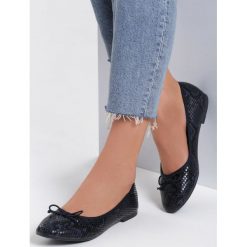 Niebieskie Balerinki Cobra. Niebieskie baleriny damskie Inny, bez wzorów, ze skóry, bez obcasa, na płaskiej podeszwie. Za 44,99 zł.