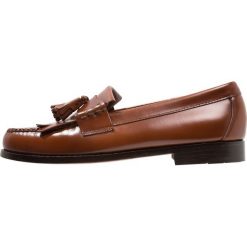G. H. Bass & Co. WEEJUN LAYTON MOC KILTIE Eleganckie buty mid brown. Pomarańczowe buty wizytowe męskie marki G. H. Bass & Co., bez wzorów, ze skóry, eleganckie, bez zapięcia. Za 759,00 zł.