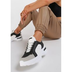 Czarne Sneakersy Doreania. Czarne sneakersy damskie Renee. Za 119,99 zł.
