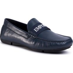 Mokasyny EMPORIO ARMANI - X4B125 XM225 P419 Midnight/Midni/White. Niebieskie mokasyny męskie Emporio Armani, ze skóry, eleganckie. W wyprzedaży za 709,00 zł.