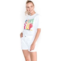 Tommy Hilfiger Tora Koszulka Biały. Białe koszulki damskie TOMMY HILFIGER, l, z nadrukiem, z bawełny, z klasycznym kołnierzykiem, z krótkim rękawem. Za 378,95 zł.