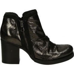 Botki - 2376 ELV CDF. Czarne botki damskie skórzane Venezia. Za 249,00 zł.