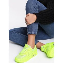 Zielone Buty Sportowe Cellist. Zielone buty sportowe damskie Renee, bez wzorów, z materiału, sportowe. Za 89,99 zł.