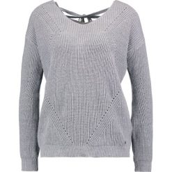 Swetry klasyczne damskie: Kaporal SWANI Sweter grey melanged