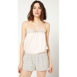 Etam - Szorty piżamowe Daisy. Piżamy damskie Etam, s, bez wzorów, z poliesteru, bez rękawów. Za 89,90 zł.