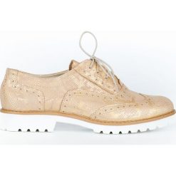 Wężowe półbuty oksfordki - skóra naturalna - model 258 - kolor złoty wąż. Żółte półbuty damskie Zapato, bez obcasa, bez zapięcia. W wyprzedaży za 224,25 zł.