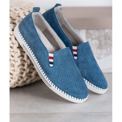 Granatowe trampki ze skÓry. Trampki i tenisówki damskie FILIPPO, bez wzorów, ze skóry, bez zapięcia. Za 139,00 zł.