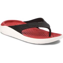 Japonki CROCS - Literide Flip 205182 Black/White. Czarne klapki damskie Crocs, bez wzorów, z tworzywa sztucznego, bez obcasa. W wyprzedaży za 159,00 zł.