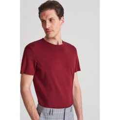 Gladki T-shirt basic - Bordowy. Czerwone t-shirty męskie Reserved, s, bez wzorów, bez kołnierzyka. Za 49,99 zł.
