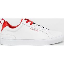 Guess Jeans - Buty skórzane. Białe sneakersy męskie Guess Jeans, na sznurówki. W wyprzedaży za 299,90 zł.