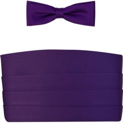 Fioletowy pas smokingowy z muchą slim i poszetką. Fioletowe muszki męskie Modini Moda Męska, na co dzień, bez wzorów, z poliesteru, eleganckie. Za 99,00 zł.