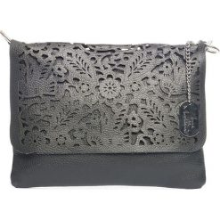 Torebki klasyczne damskie: Skórzana torebka w kolorze czarnym – 27 x 22 x 1 cm