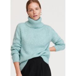 Sweter z golfem - Turkusowy. Niebieskie swetry damskie Reserved, s. W wyprzedaży za 59,99 zł.