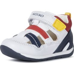 Geox Tenisówki chłopięce EACH B020BA_08554_C0899 23 ciemnoniebieskie. Niebieskie buty chłopięce sportowe Geox, ze skóry, bez zapięcia. Za 239,00 zł.