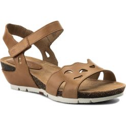 Sandały JOSEF SEIBEL - Hailey 25 81525 62 230 Creme. Pomarańczowe klapki damskie marki Josef Seibel, bez wzorów, ze skóry ekologicznej, bez obcasa, na obcasie. W wyprzedaży za 239,00 zł.