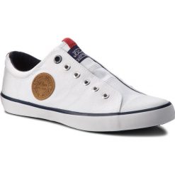Trampki S.OLIVER - 5-14604-20 Offwhite 109. Białe trampki męskie S.Oliver, na co dzień, bez wzorów, z gumy, klasyczne, bez zapięcia. W wyprzedaży za 139,00 zł.