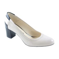 Buty ślubne damskie: Skórzane czółenka w kolorze beżowym