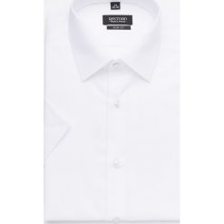 Koszula versone 2917 krótki rękaw slim fit biały. Białe koszule męskie Recman, m, bez wzorów, bez kołnierzyka, z krótkim rękawem. Za 139,00 zł.