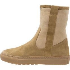 Buty zimowe damskie: Billi Bi 5812 Botki beige