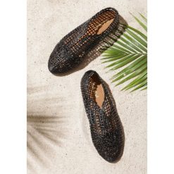 Czarne Balerinki Midnight Sparks. Czarne baleriny damskie Renee, bez wzorów, bez obcasa, na płaskiej podeszwie. Za 89,99 zł.