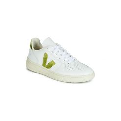 Buty Veja V-10 LEATHER. Białe trampki i tenisówki damskie Veja, bez wzorów, bez zapięcia. Za 549,00 zł.