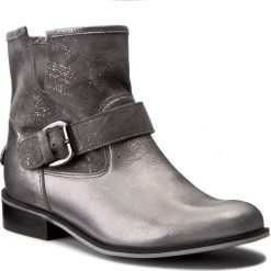 Botki CARINII - B3605 J43-J44-000-686. Szare botki damskie na obcasie Carinii, z materiału. W wyprzedaży za 249,00 zł.