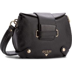 Torebka GUESS - HWELLY L7400 BLA. Czarne listonoszki damskie marki Guess, z aplikacjami. W wyprzedaży za 449,00 zł.