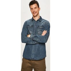 Armani Exchange - Koszula. Niebieskie koszule męskie Armani Exchange, xl, bez wzorów, z bawełny, klasyczne, z klasycznym kołnierzykiem, z długim rękawem. W wyprzedaży za 379,90 zł.